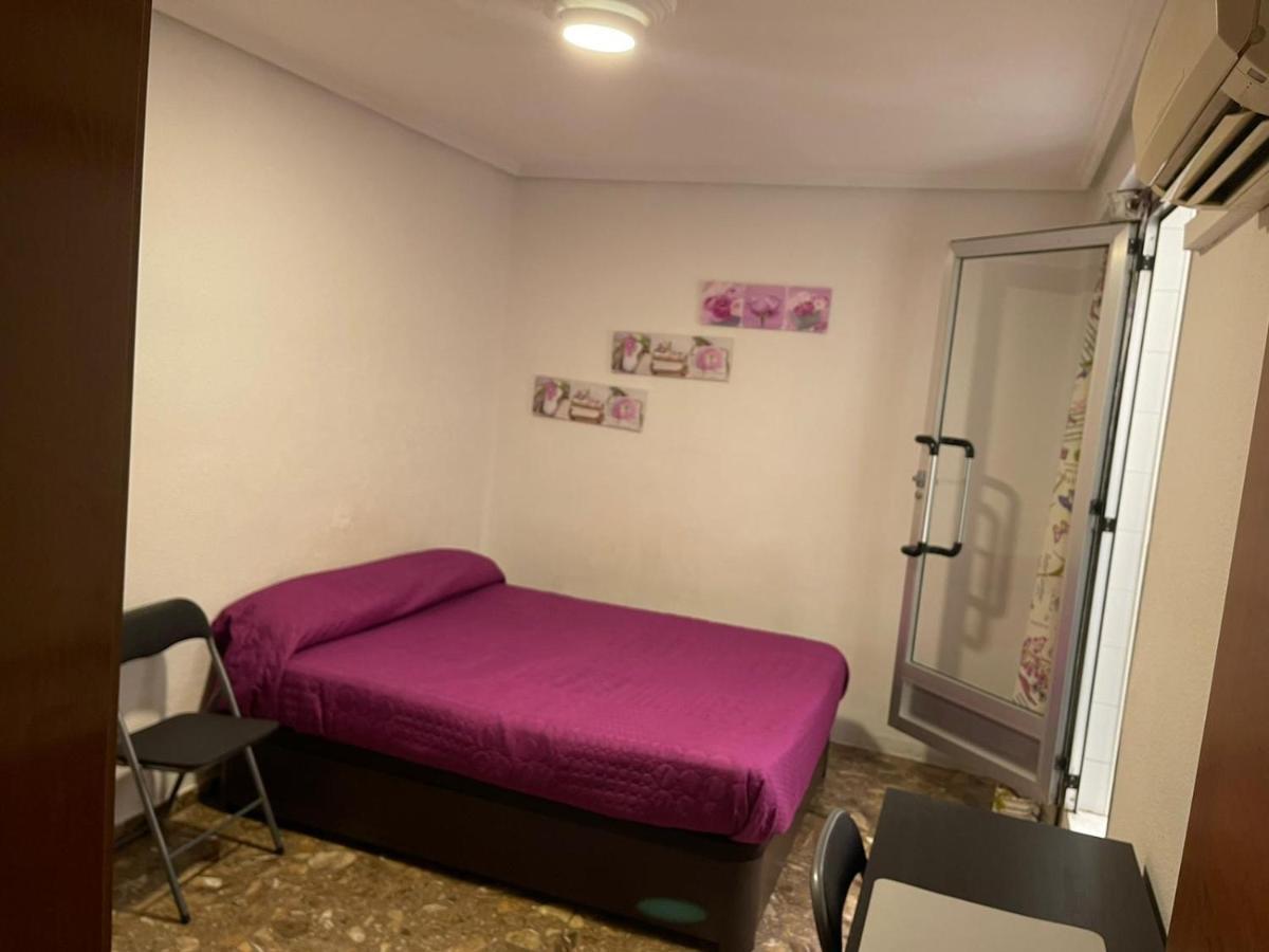 playa malvarrosa Valencia 8 huesped solo admito Familia con hijos Exterior foto